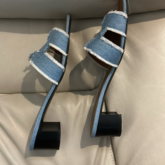 Hermes denim sandal size 39 - Picture 5 of 13